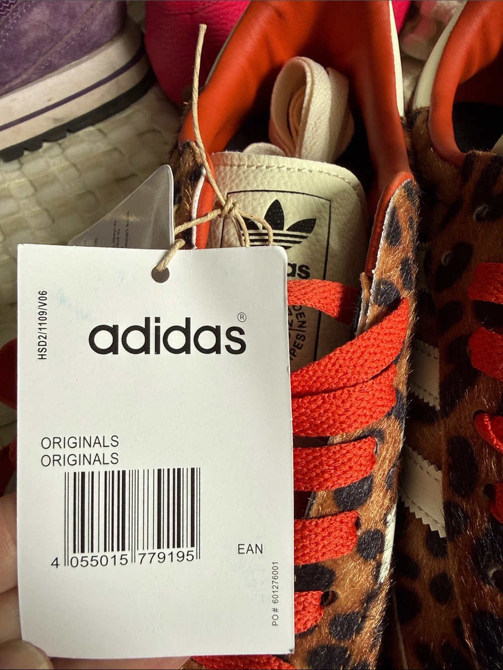 NWT Adidas Leopard Print Gazelle Sneaker - Brown & red laces - women’s 8.5/9 - Picture 6 of 6